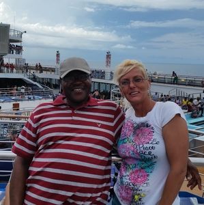 Meet your Posher, Rosa